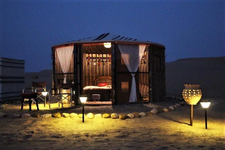 Hotel Queen Desert Camp Fulayj al Masha'ikh Exterior foto